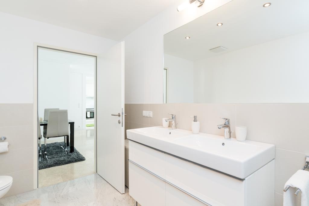 Rafael Kaiser - Paros Apartment - Contactless 24H Check-In 비엔나 객실 사진